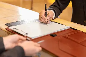 为什么电脑电源连续损坏